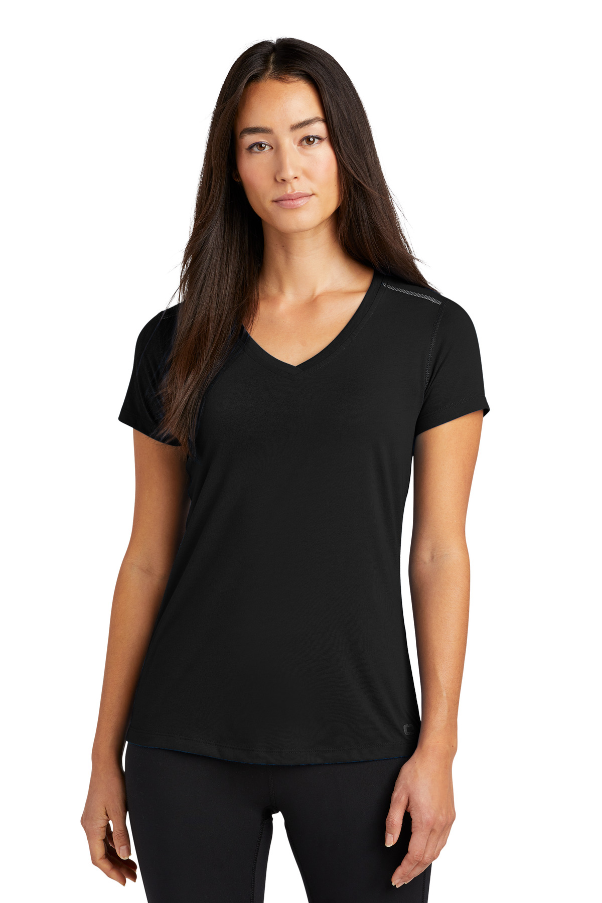 OGIO  ENDURANCE Ladies Peak V-Neck Tee. LOE337