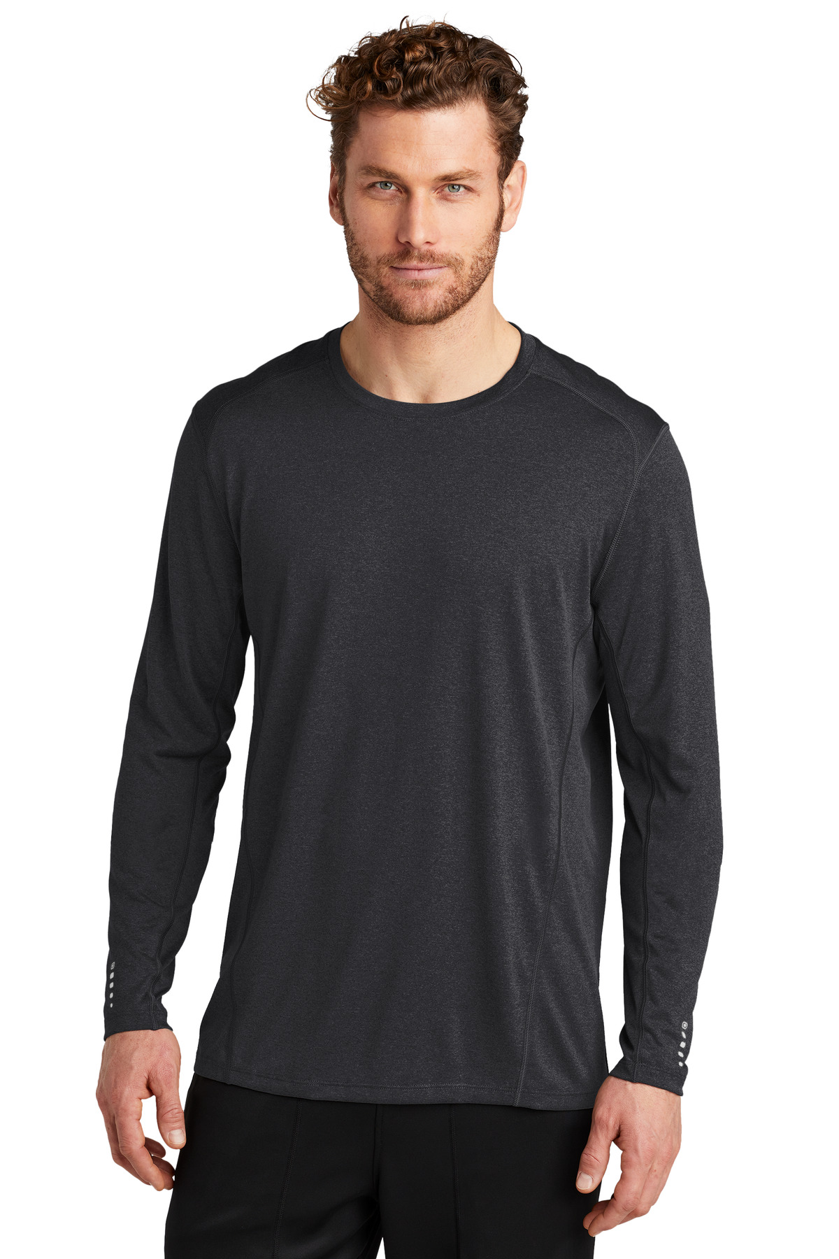 OGIO ENDURANCE Long Sleeve Pulse Crew. OE321
